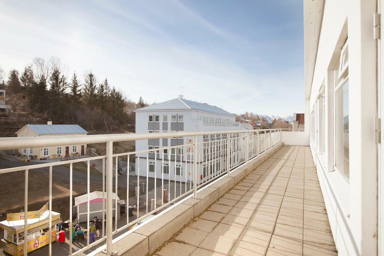 Apotek Guesthouse Акурейрі Екстер'єр фото