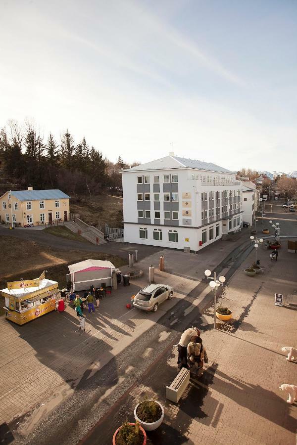 Apotek Guesthouse Акурейрі Екстер'єр фото